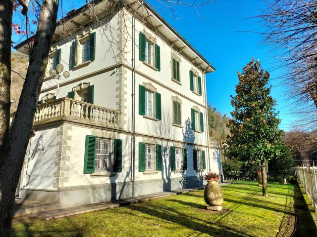 Villa Indipendente in vendita a San Concordio, Bagni Di Lucca Ponte