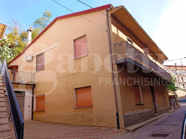 Villa Indipendente in vendita a Calabria, Cosenza
