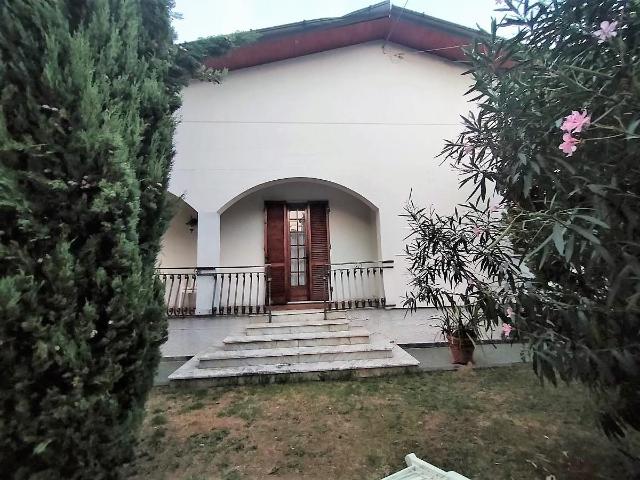 Villa Indipendente in vendita a Turano, Marina Di Massa