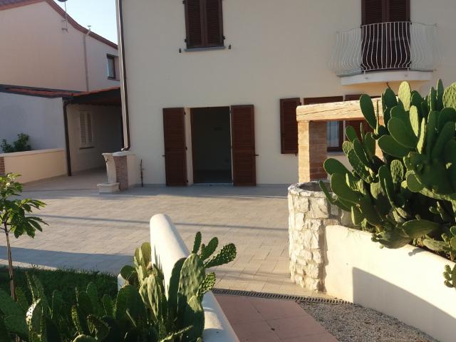 Villa Indipendente in vendita a Massa e Cozzile, Toscana