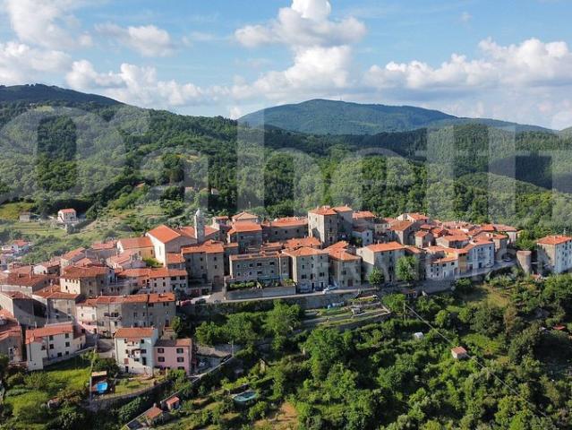 Villa Indipendente in vendita a Massa Marittima, Toscana