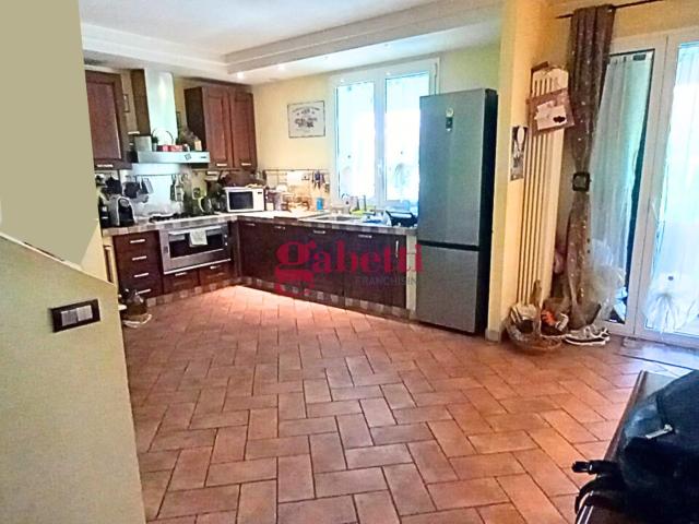 Villa Indipendente in vendita a Cella, Misano Adriatico