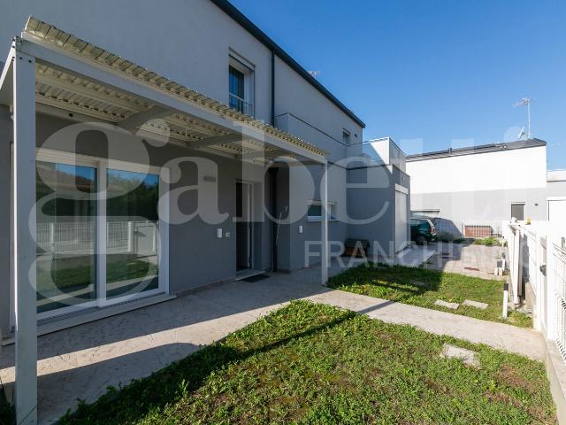 Villa Indipendente in vendita a Ghetto, Mogliano Veneto