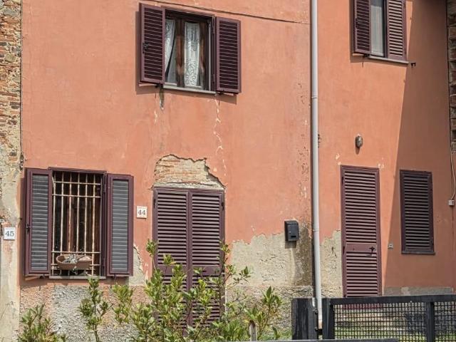 Villa Indipendente in vendita a San Salvatore, Montecarlo