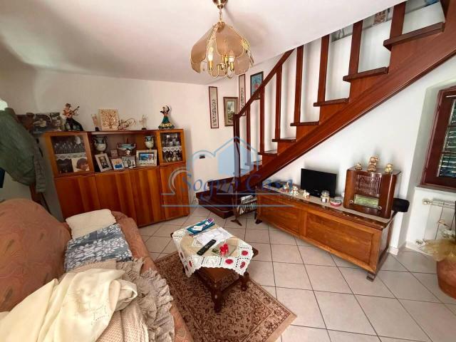 Villa Indipendente in vendita a Luni, Liguria