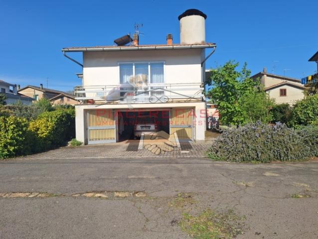 Villa Indipendente in vendita a Castel Giorgio, Umbria