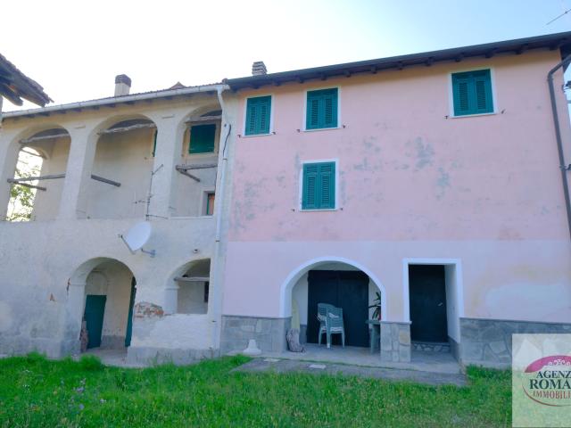 Villa Indipendente in vendita a Piemonte, Alessandria