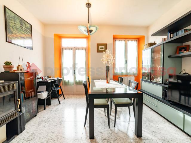 Villa Indipendente in vendita a Piemonte, Novara