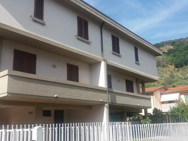 Villa Indipendente in vendita a Uzzano E Castello, Toscana