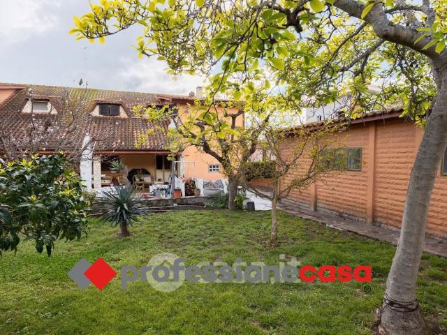 Villa Indipendente in vendita a Roma Capitale, Lazio