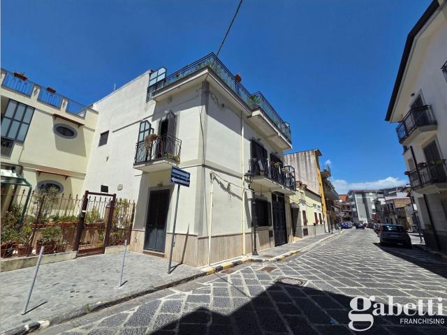 Villa Indipendente in vendita a Pomigliano D'arco, Campania