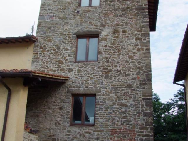 Villa Indipendente in vendita a Unione di Comuni Valdarno e Valdisieve, Pelago