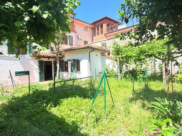 Villa Indipendente in vendita a Albinatico, Ponte Buggianese