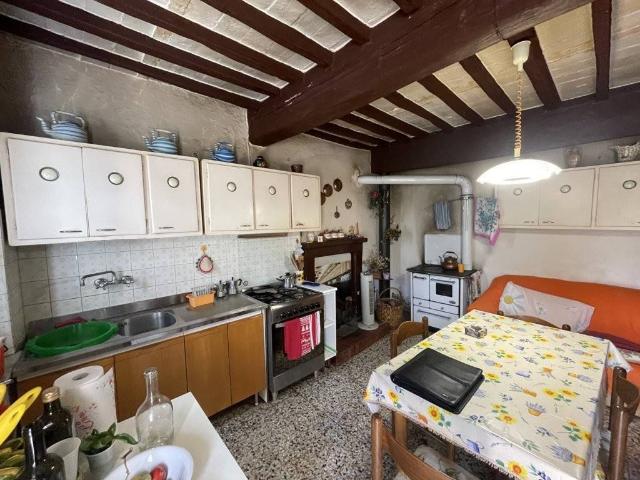 Villa Indipendente in vendita a Rughi, Porcari