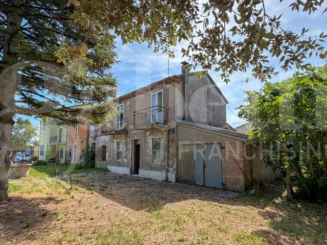 Villa Indipendente in vendita a Santo Stefano, Ravenna