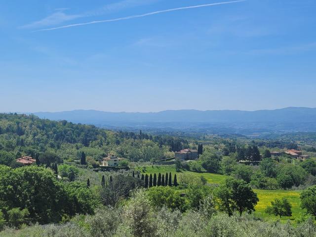 Villa Indipendente in vendita a Unione di Comuni Valdarno e Valdisieve, Reggello