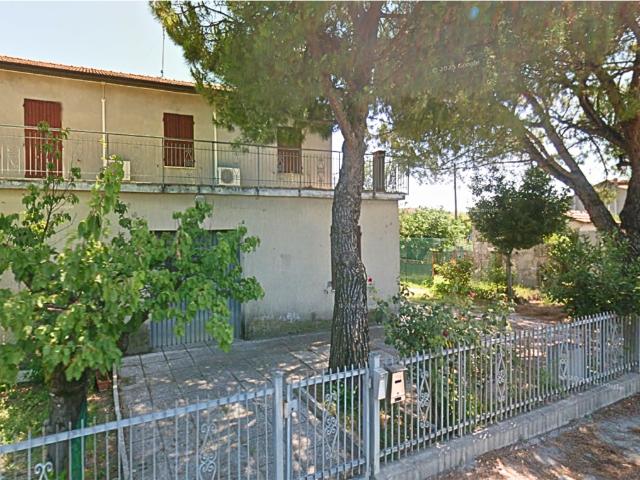 Villa Indipendente in vendita a Rimini, Reggio Emilia