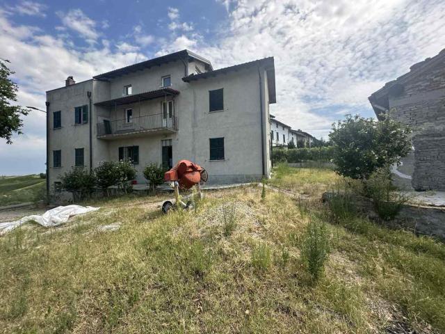 Villa Indipendente in affitto a Santa Maria Della Versa, Pavia