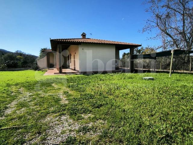 Villa Indipendente in vendita a Scarlino, Toscana