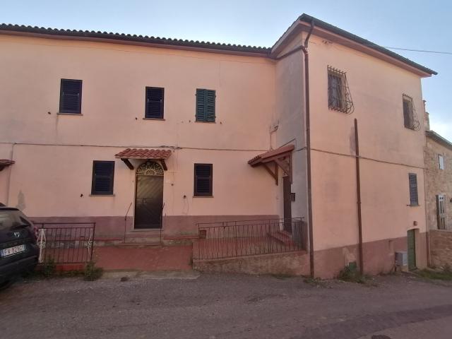 Villa Indipendente in vendita a Unione di Comuni Montani Colline del Fiora, Sorano