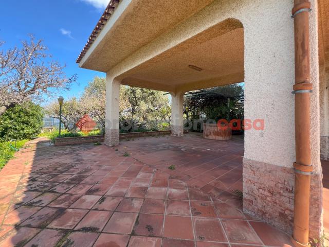 Villa Indipendente in vendita a Spadafora, Sicilia