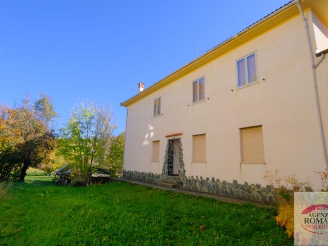 Villa Indipendente in vendita a Urbe, Olba