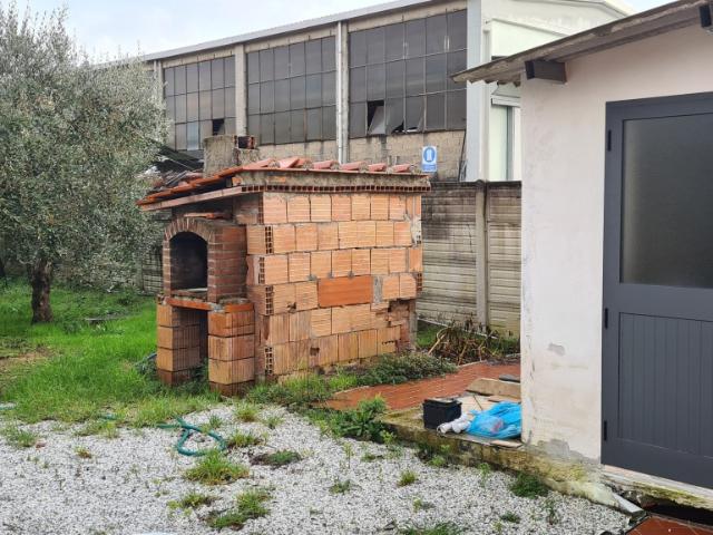 Villa Indipendente in vendita a Uzzano, Toscana