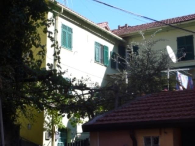 Villa Indipendente in vendita a Parasio, Varazze