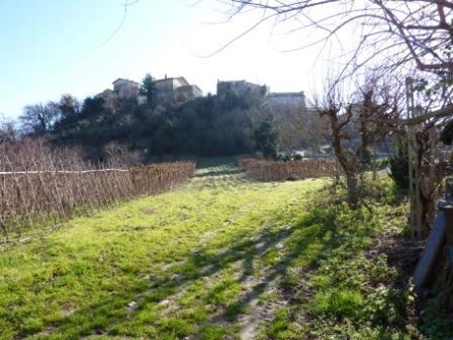 Villa Indipendente in vendita a Castello, Marche