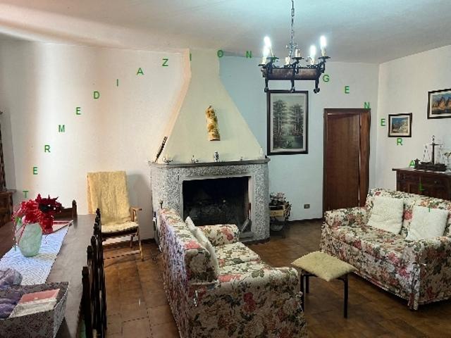 Villa Indipendente in vendita a Vicchio, Toscana