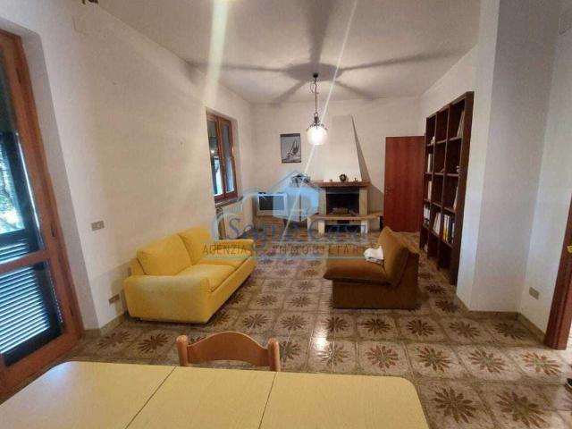 Villa Indipendente in vendita a Ameglia, Liguria