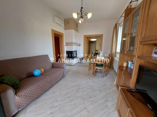 Villa Indipendente in vendita a Cascine di Buti, Buti