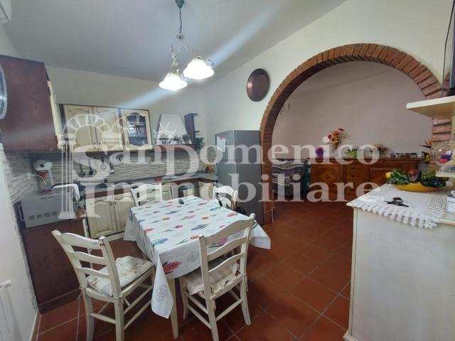 Villa Indipendente in vendita a Calcinaia, Toscana