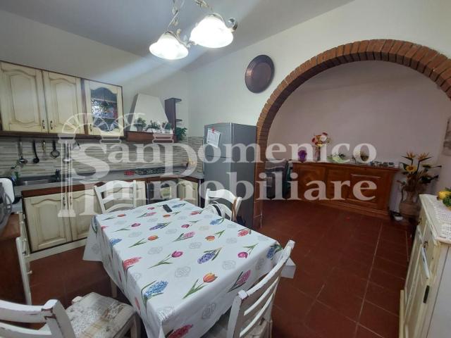 Villa Indipendente in vendita a Calcinaia, Toscana