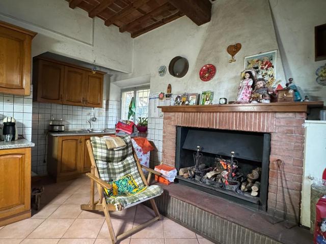 Villa Indipendente in vendita a Capannori, Toscana