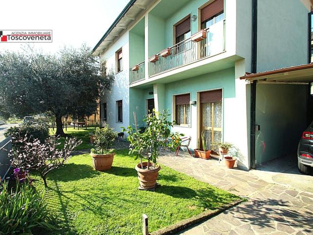 Villa Indipendente in vendita a Zone, Capannori