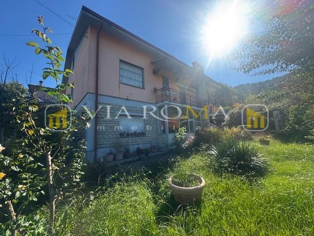 Villa Indipendente in vendita a Capannori, Toscana