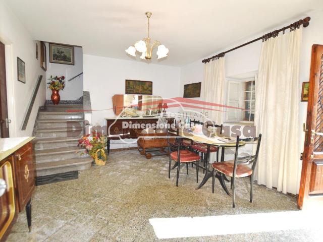 Villa Indipendente in vendita a Capannori, Toscana