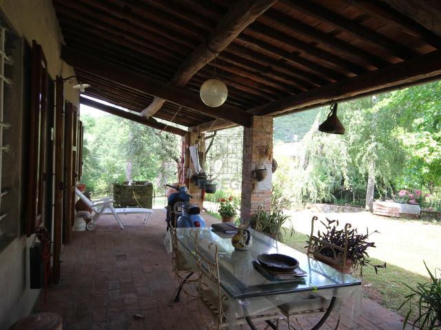 Villa Indipendente in vendita a Capannori, Toscana