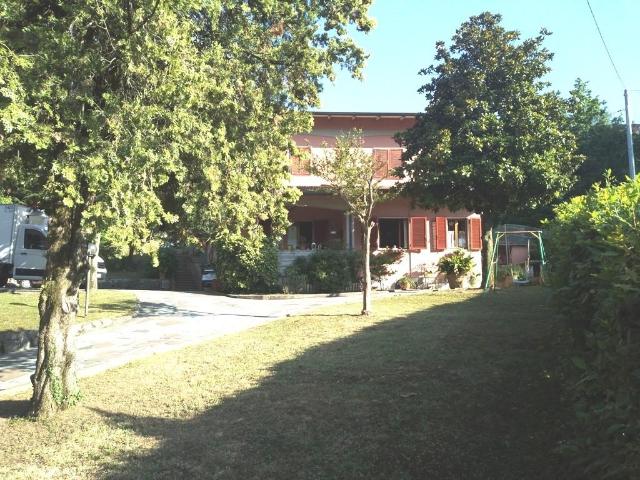 Villa Indipendente in vendita a Codena, Carrara