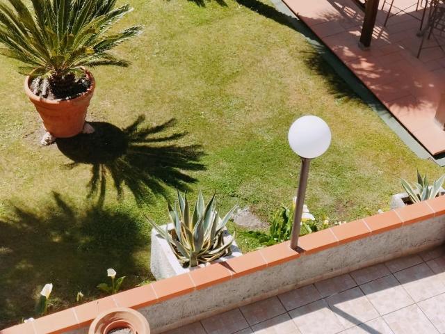 Villa Indipendente in vendita a Carrara, Toscana