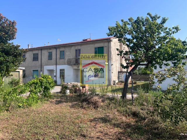 Villa Indipendente in vendita a Cascina, Toscana