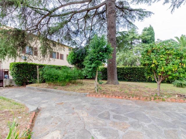 Villa Indipendente in vendita a Titignano, Cascina