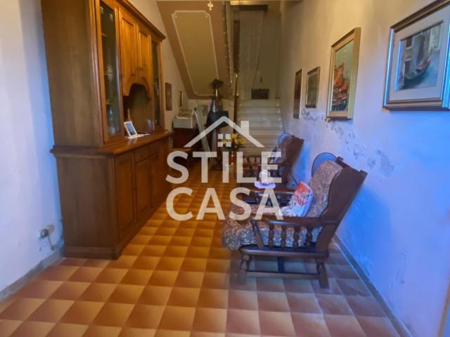 Villa Indipendente in vendita a Villa Campanile, Castelfranco di Sotto