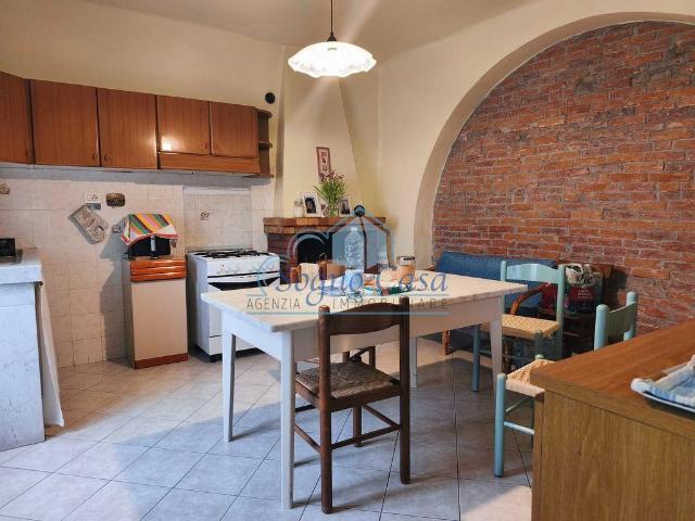 Villa Indipendente in vendita a Cerreta, Castelnuovo Magra