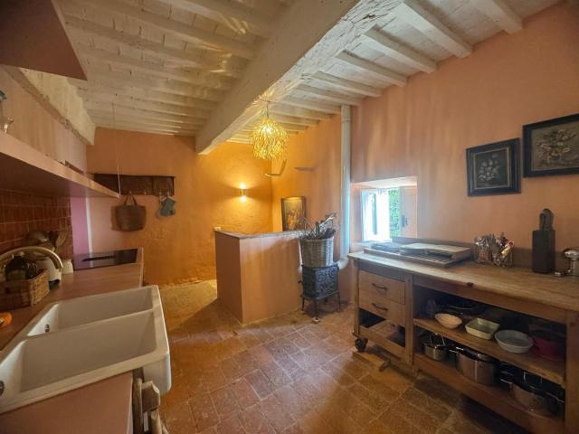 Villa Indipendente in vendita a Chiusdino, Toscana