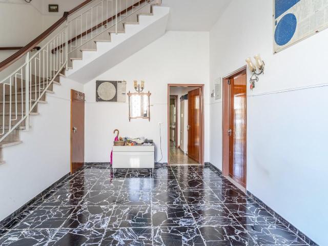 Villa Indipendente in vendita a Unione dei Comuni Circondario dell'Empolese Valdelsa, Empoli