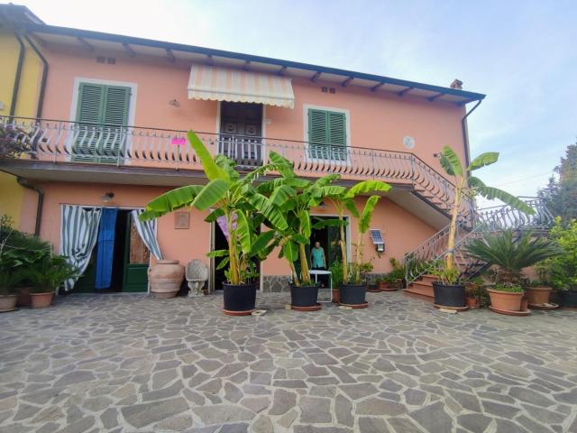 Villa Indipendente in vendita a Unione dei Comuni Circondario dell'Empolese Valdelsa, Fucecchio