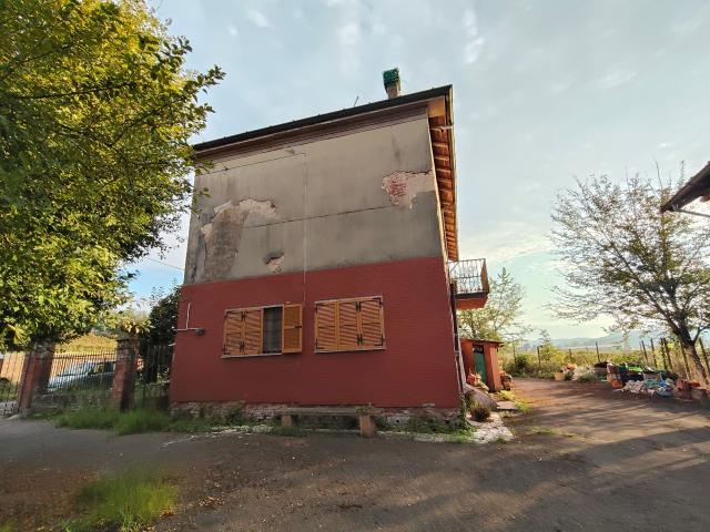 Villa Indipendente in vendita a Castel San Giovanni, Reggio Emilia