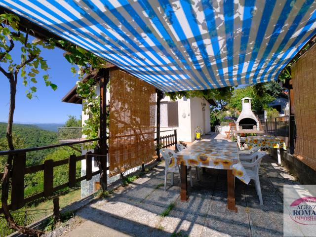 Villa Indipendente in vendita a Sassello, Liguria